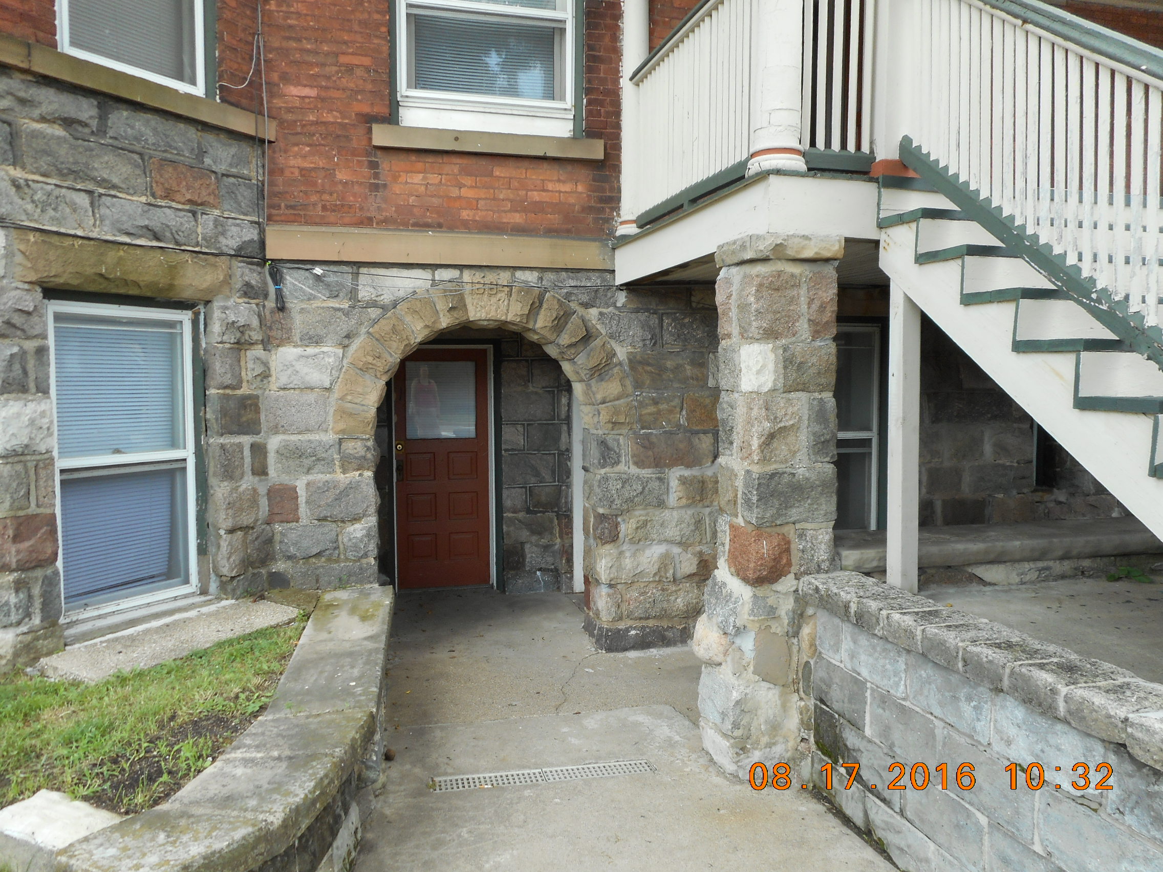 Hickory Management Services Kalamazoo Rentals and Kalamazoo Real Estate